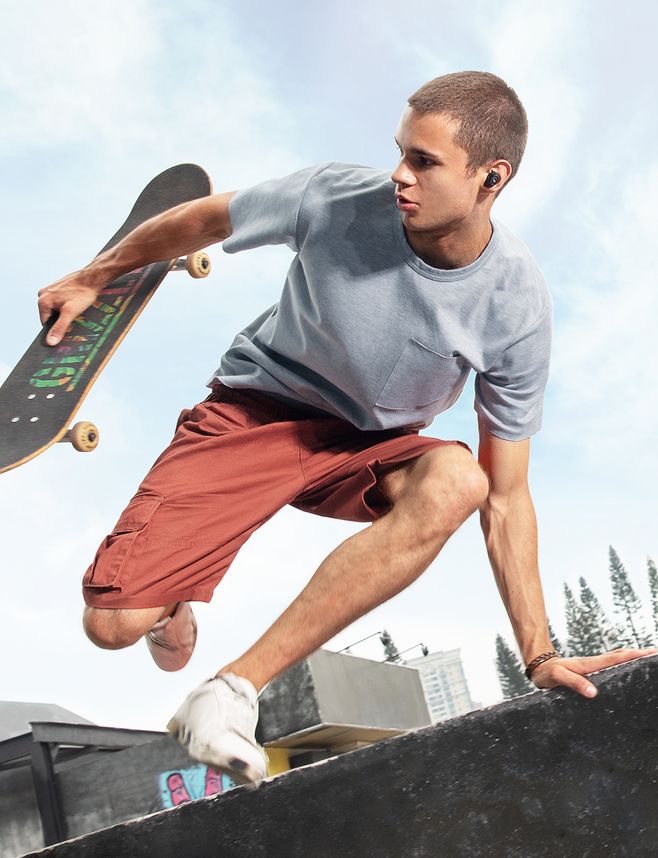 人刚认识的时候总会拘谨带有温柔,人刚认识的时候总是拘泥于温柔