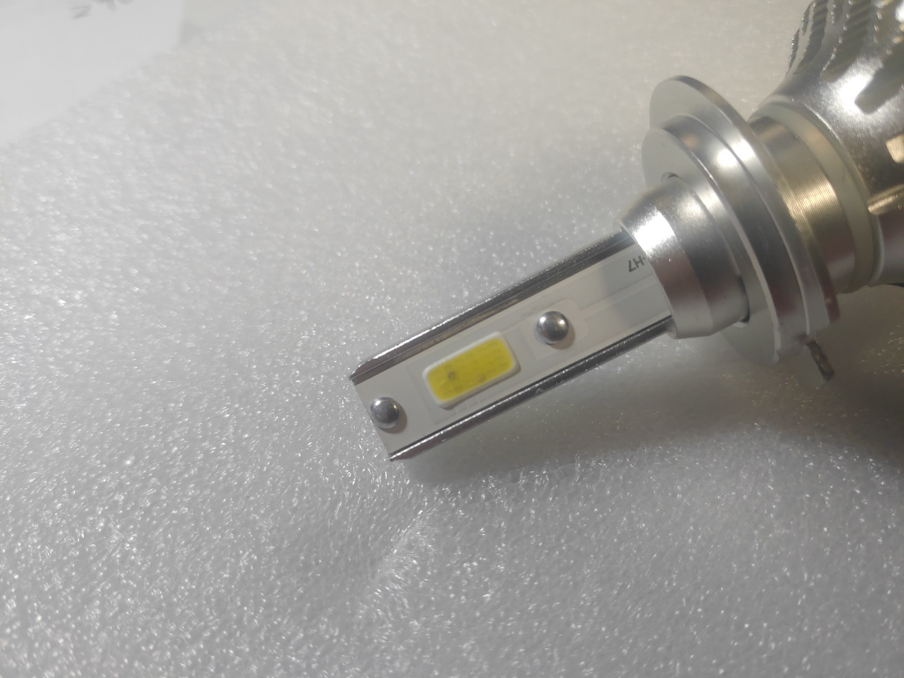 常见中高端汽车大灯,又聚光又亮的汽车大灯选择