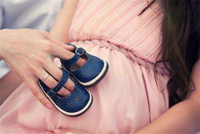 月子期间的产妇用什么护肤品较好,产后孕妇护理知识大全