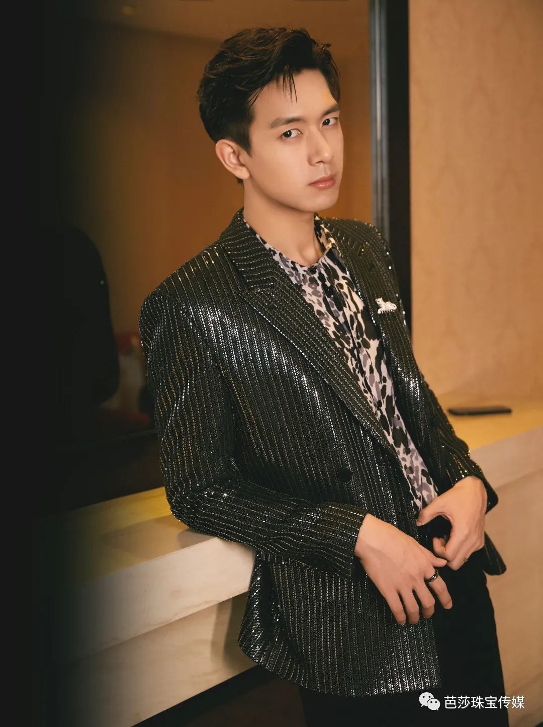 撞衫撞物尴尬瞬间,撞衫撞鞋子有点尴尬