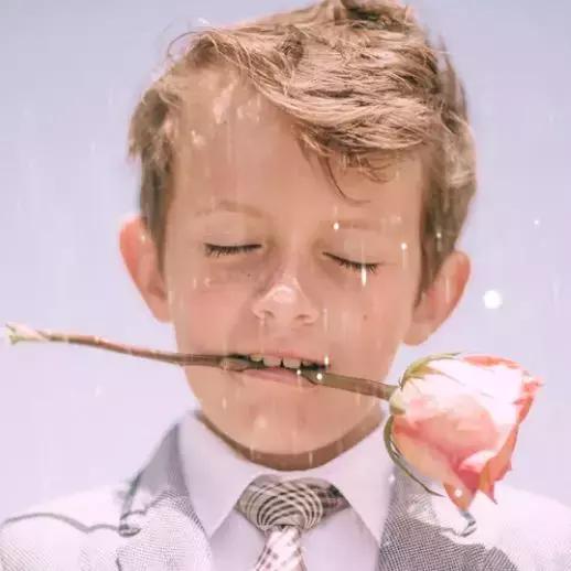 当代理，无业在家的她在朋友圈卖起*肥药减**