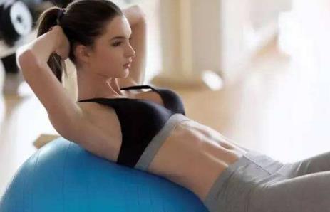 产后恢复训练动作瘦肚子,产后肚子很大怎么瘦肚子