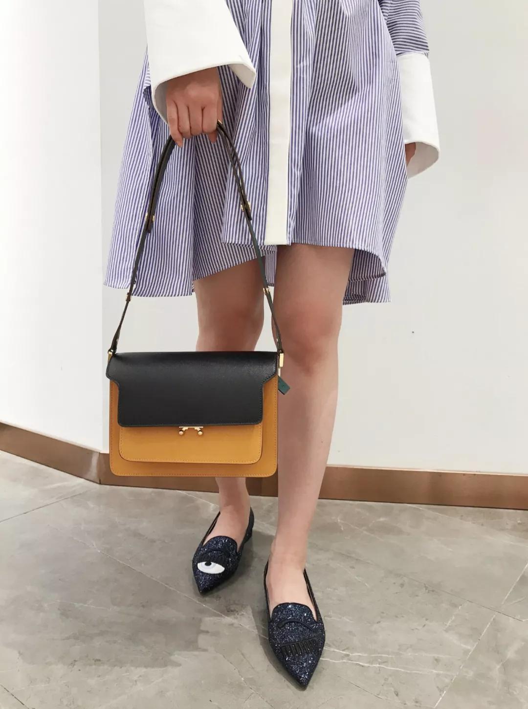 娜扎穿衣搭包包,30多个包包