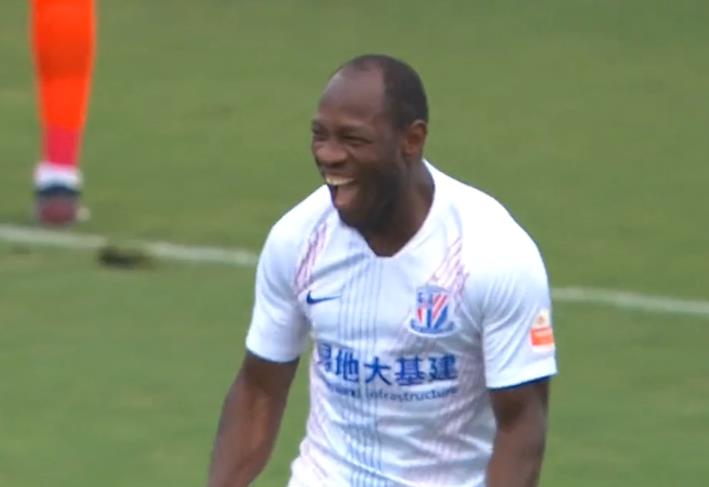 中超最低级丢球,2024赛季中超门将低级失误