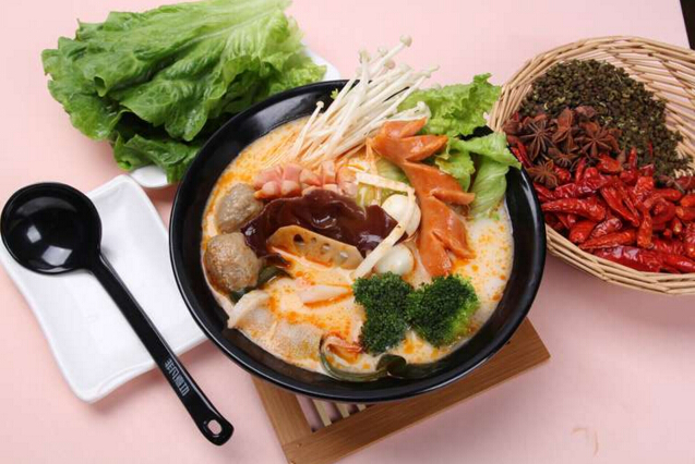 麻辣烫商用配方开店专用,正宗东北麻辣烫配方开店必用