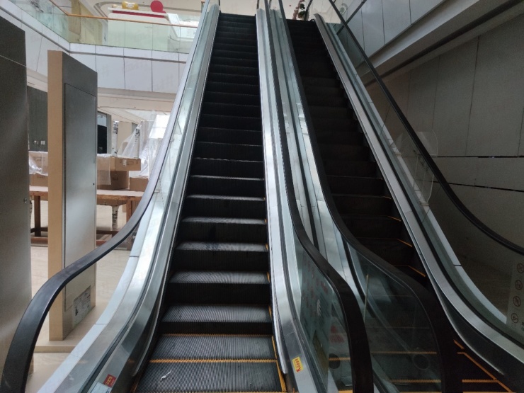 石家庄最惨淡商场,石家庄最悲催的购物广场