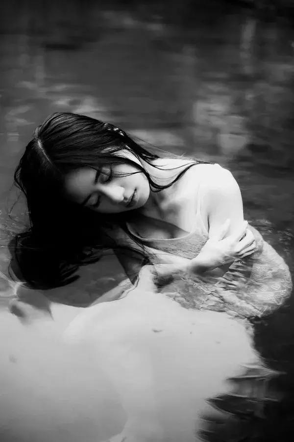 深夜听了就睡不着觉的五首英文歌,最治愈的睡眠歌曲英文歌