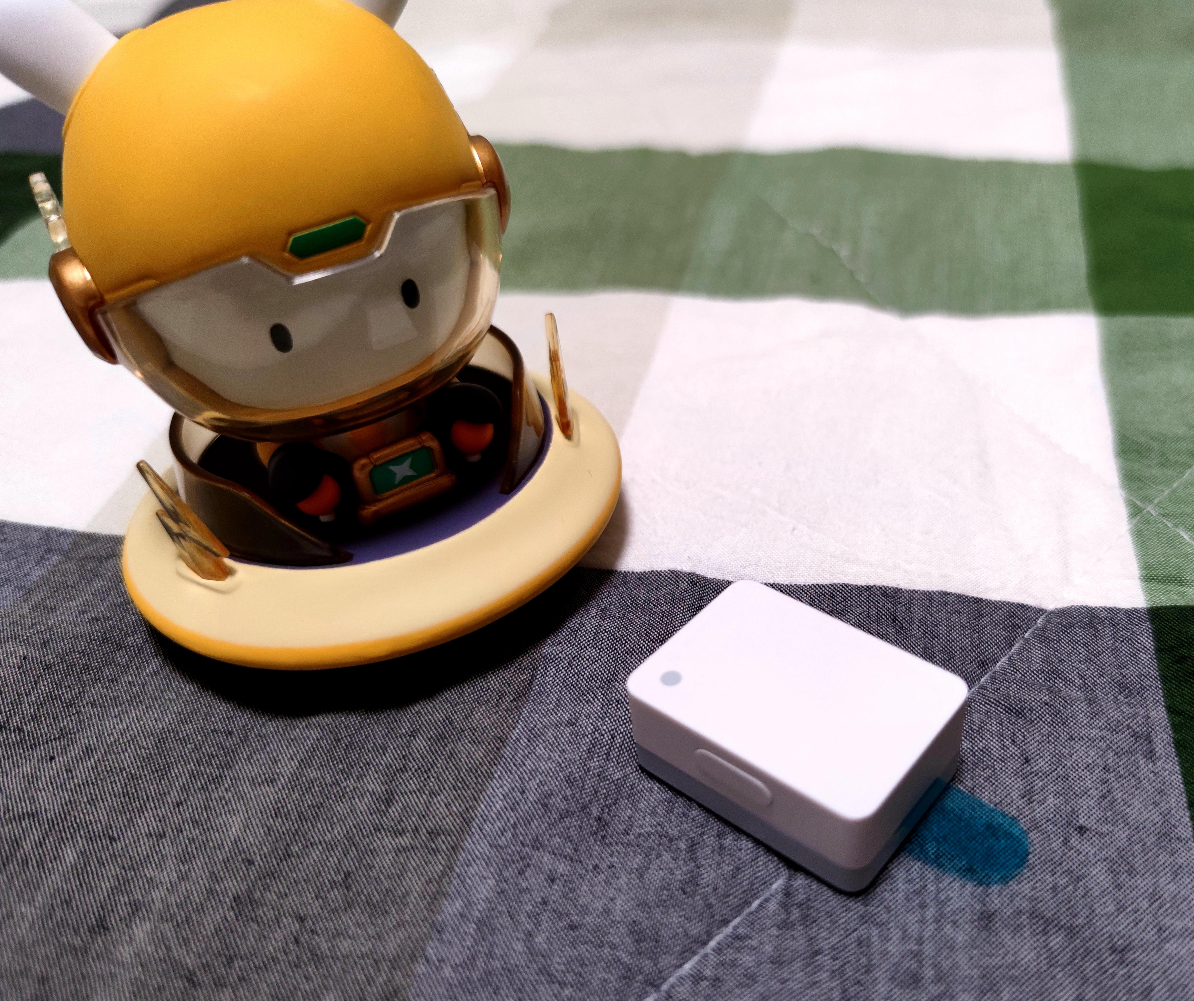 小米门窗传感器低电量能用多久,小米门窗传感器如何安装到入户门