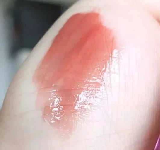 李佳琦推荐了三百多只口红，我帮你们选出了绝对不会出错的八只