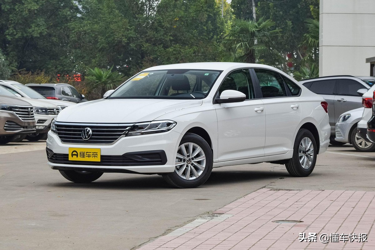 15款朗逸1.6二手车对比2017款福睿斯,福特福睿斯和大众朗逸谁的价格高