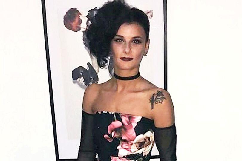 英国女子患罕见病症,英国女孩罕见疾病