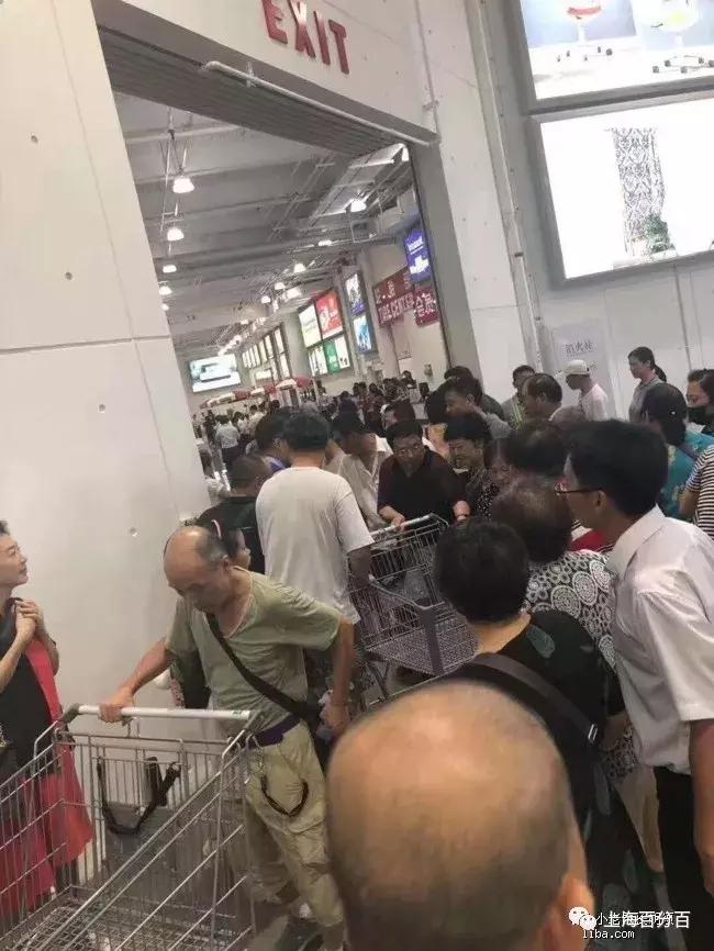 costco几点开门排队,costco上海店开业半天即停业