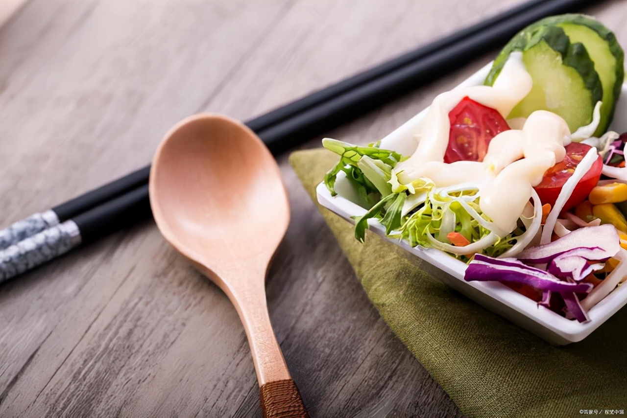 长期吃鸡蛋白对身体是好还是坏,健康人吃蛋粉会影响肾功能吗