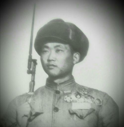 每秒100炮弹,每秒200发的炮弹