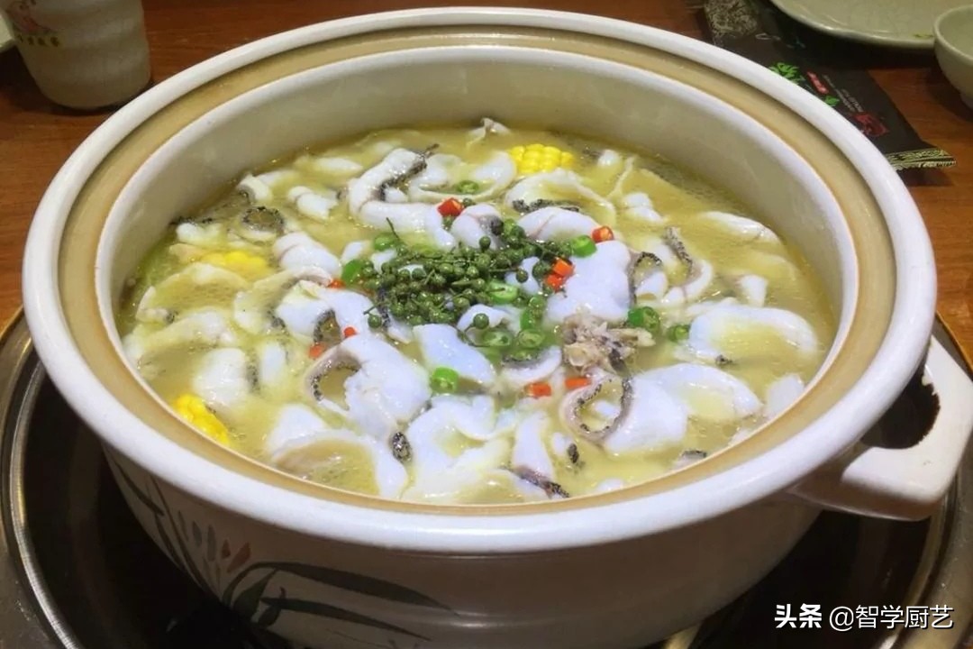 自制酸菜鱼火锅做法,酸菜鱼火锅的家常做法不用猪油