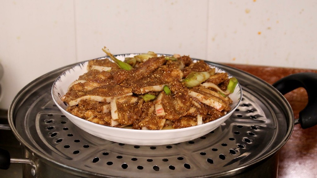 粉蒸肉放高压锅蒸好还是放蒸锅蒸,做粉蒸肉的粉用什么米炒