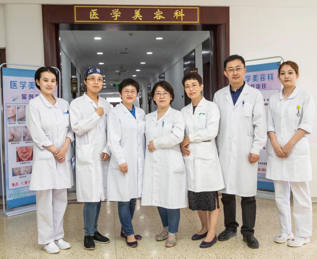 医学美容科治疗痘痘吗,激光祛痘适合哪种痘痘