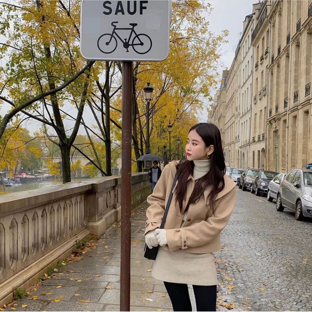外套+小高领，时髦又保暖