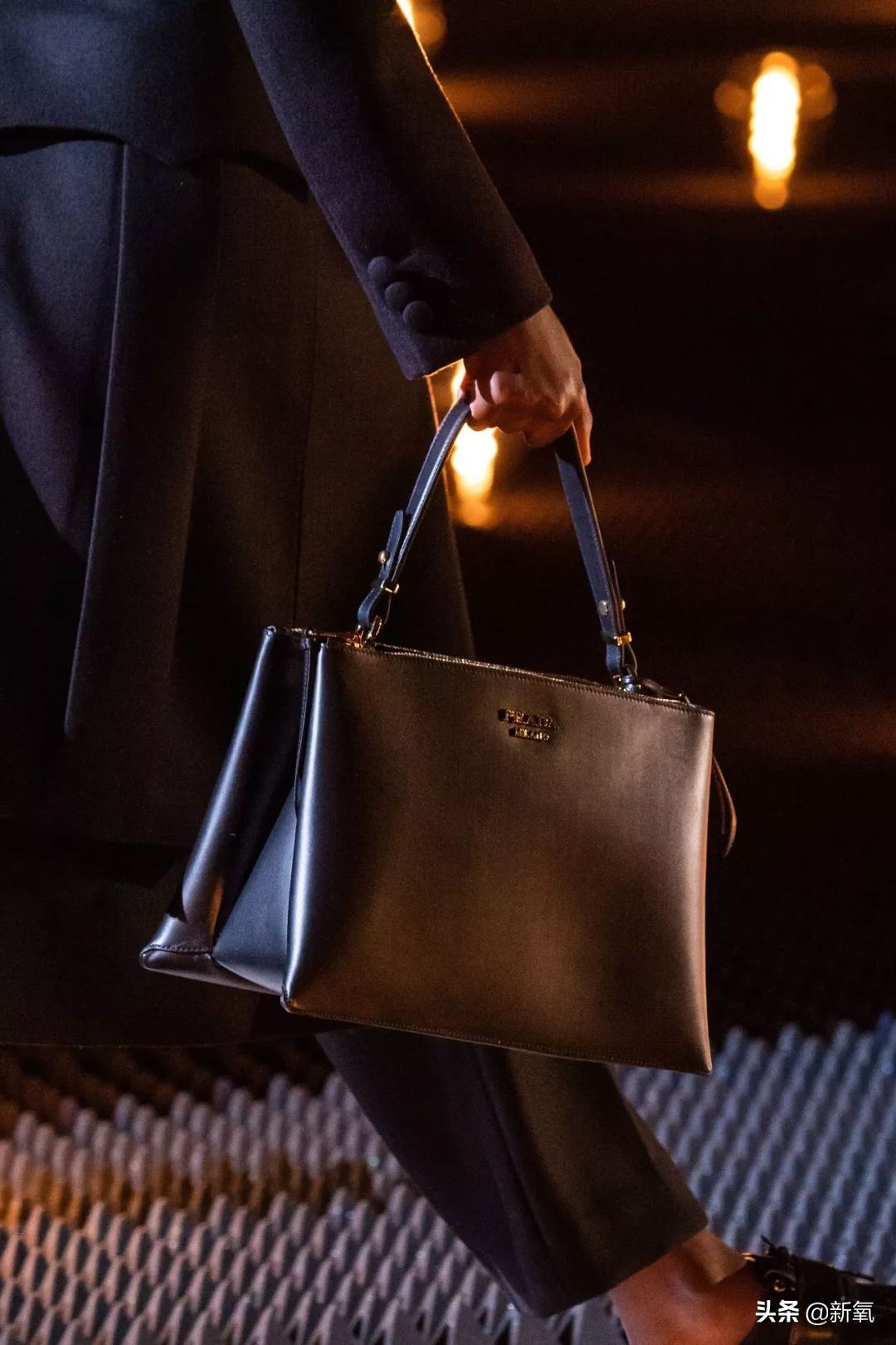 prada是盗版吗,prada山寨版