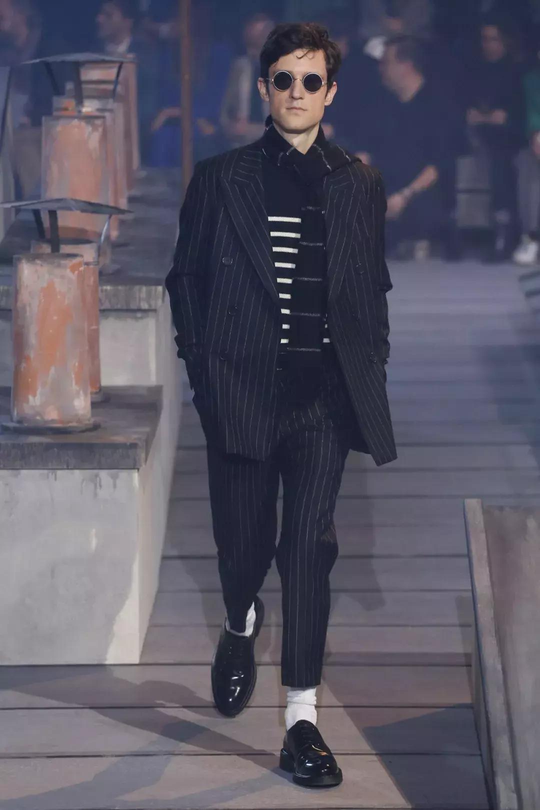 白袜子真的很白吗,白袜子吸引力很大吗