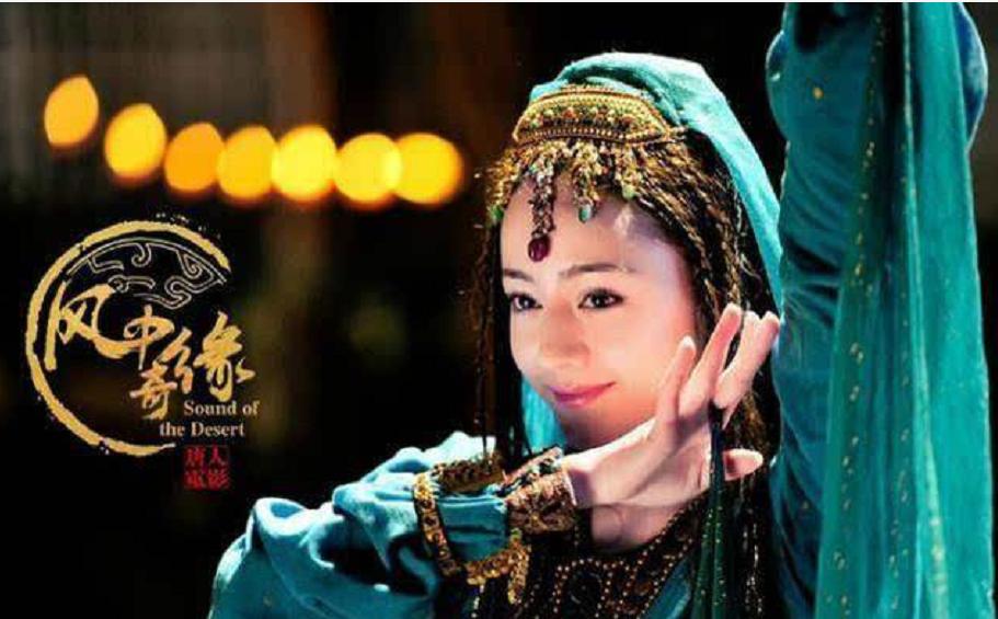 彭小苒为什么穿异域风情那么美,迪丽热巴和彭小苒谁更漂亮