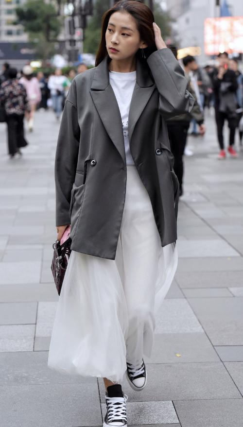 我终于信了，原来这样穿匡威才最潮，00后你们get到了吗？