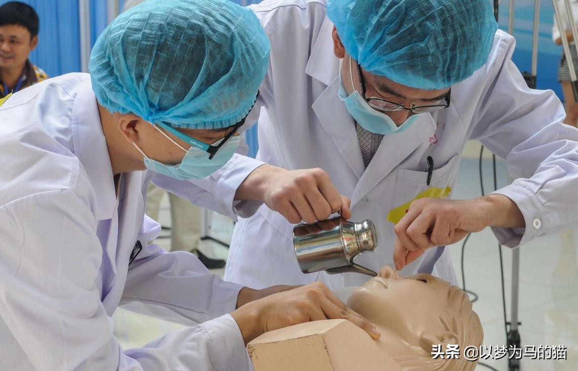 比较热门的专业排名,十大热门就业专业排名