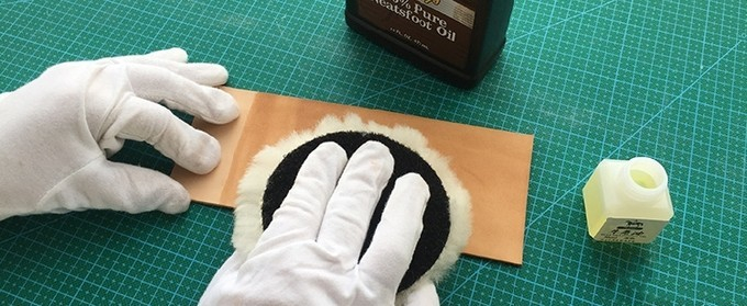 皮具的保养与护理话术,皮具在家怎么保养