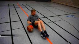 像欧文一样流畅的运球,像库里一样的运球