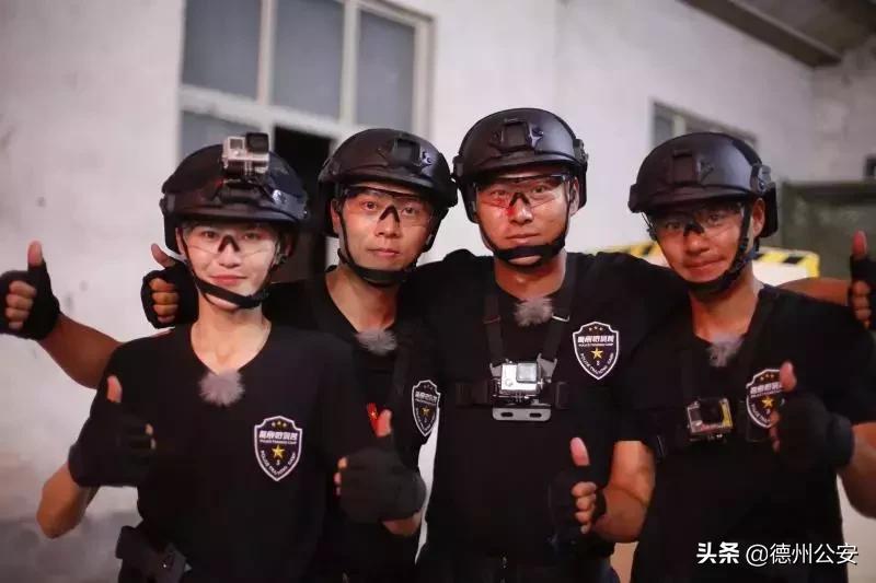 女神节专递|可盐可甜高颜值苦练不言弃的特警“霸王花”