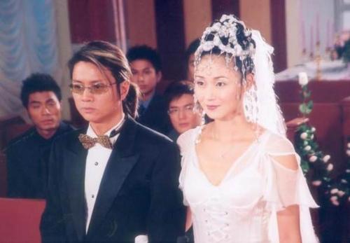 僵尸片穿着高跟鞋的僵尸,最经典的一部僵尸片