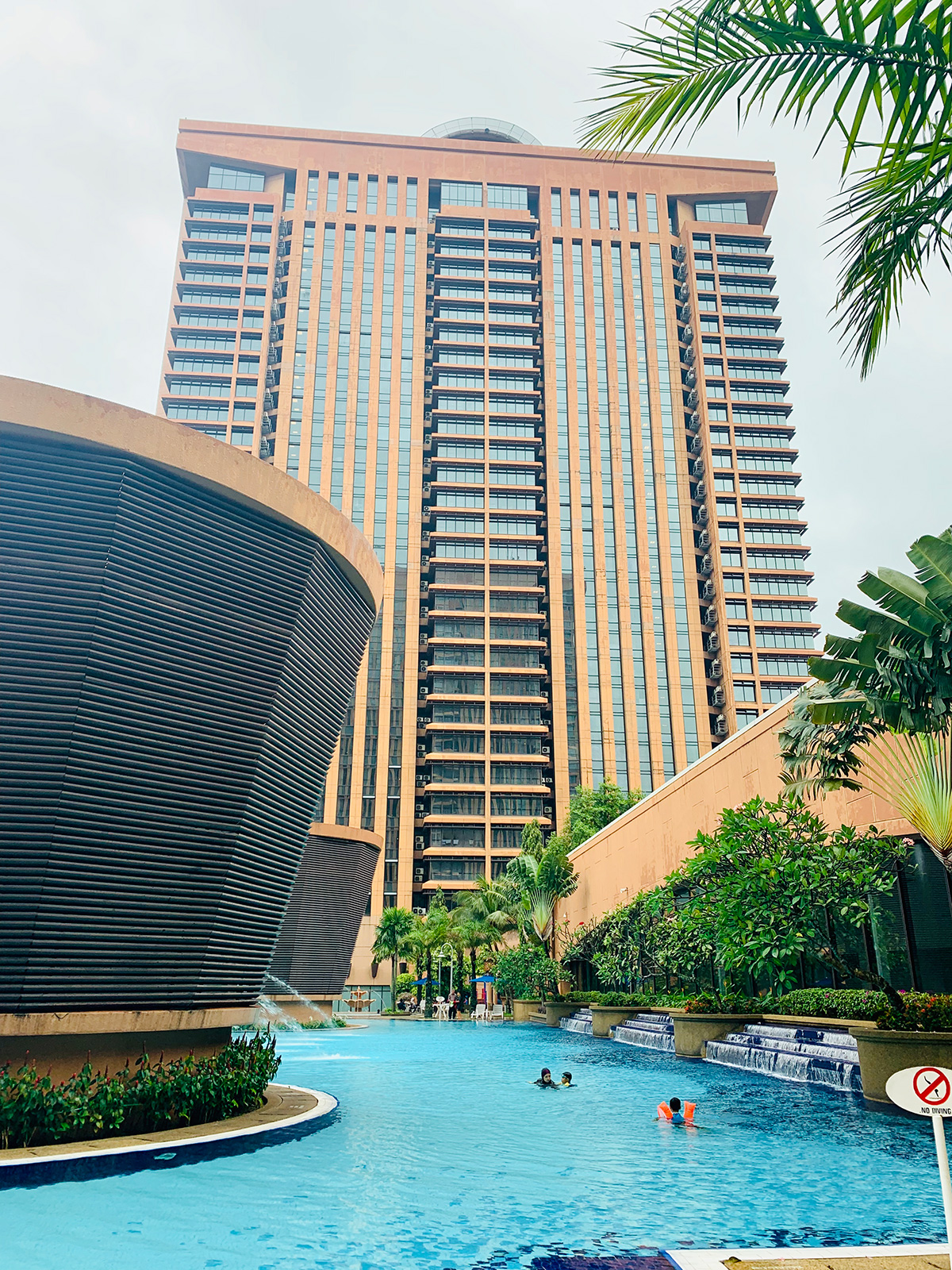 吉隆坡马六甲新山路线如何走,马来西亚新马泰旅游攻略