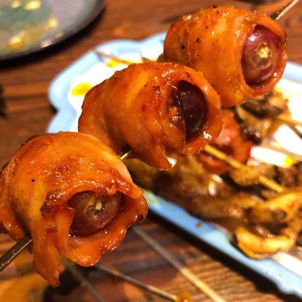 济南奇葩美食,把鸡装在蛋挞里面你吃过吗?