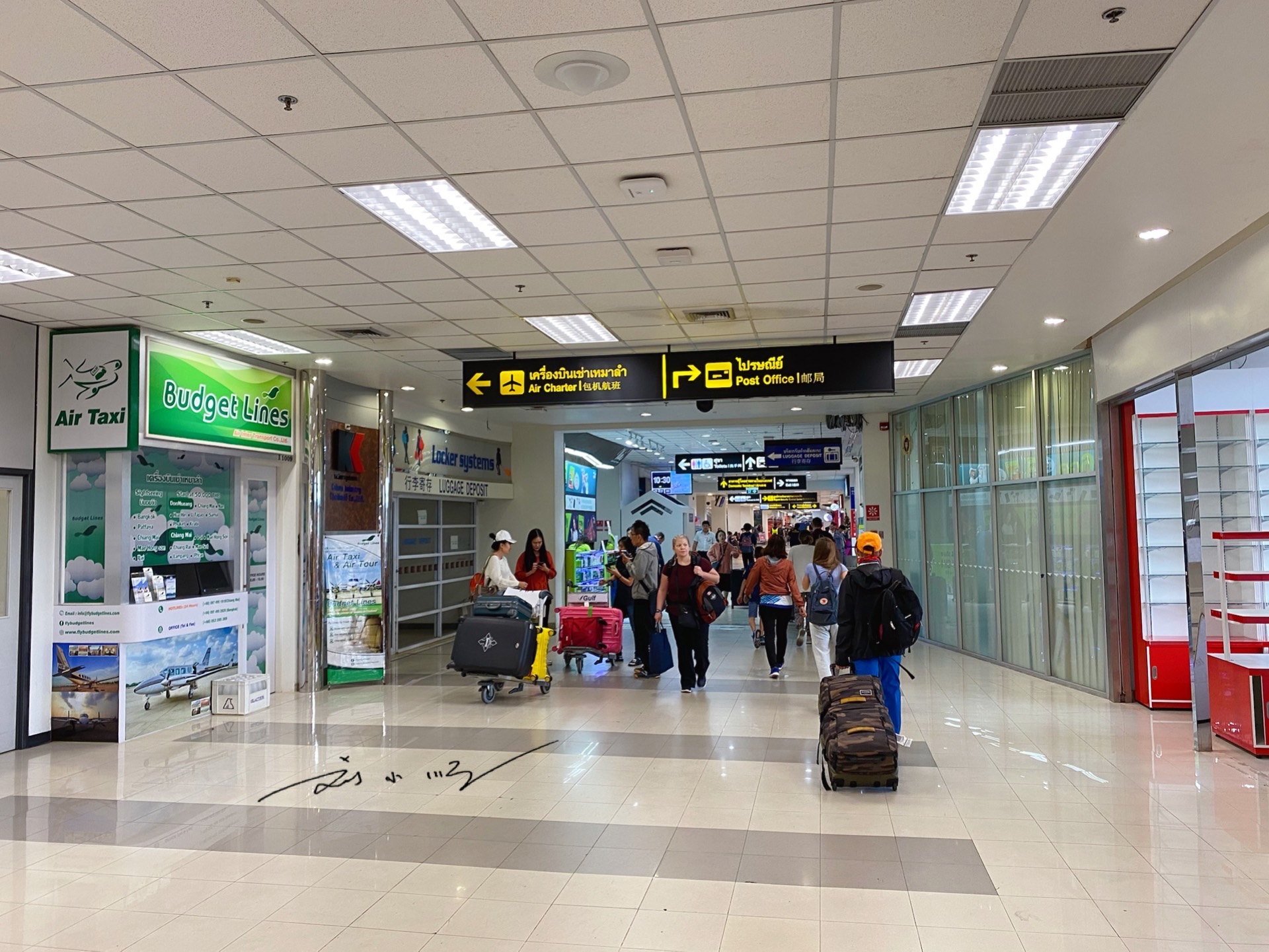 中国游客去泰国王权免税店购物,中国游客在泰国买爱马仕