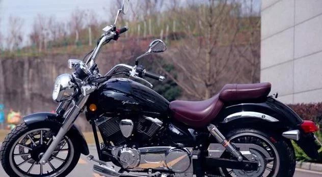 最新款陆地巡洋舰v6款落地多少钱,2020款原装进口陆地巡洋舰多少钱