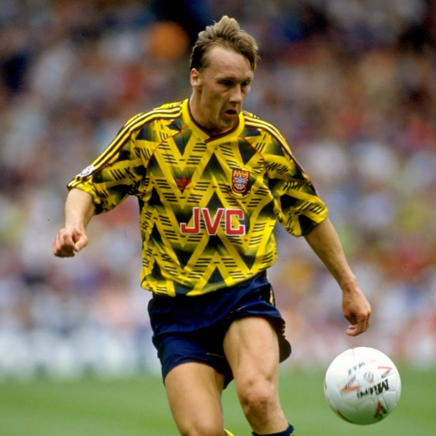 阿森纳经典客场球衣,阿森纳新球衣一览表