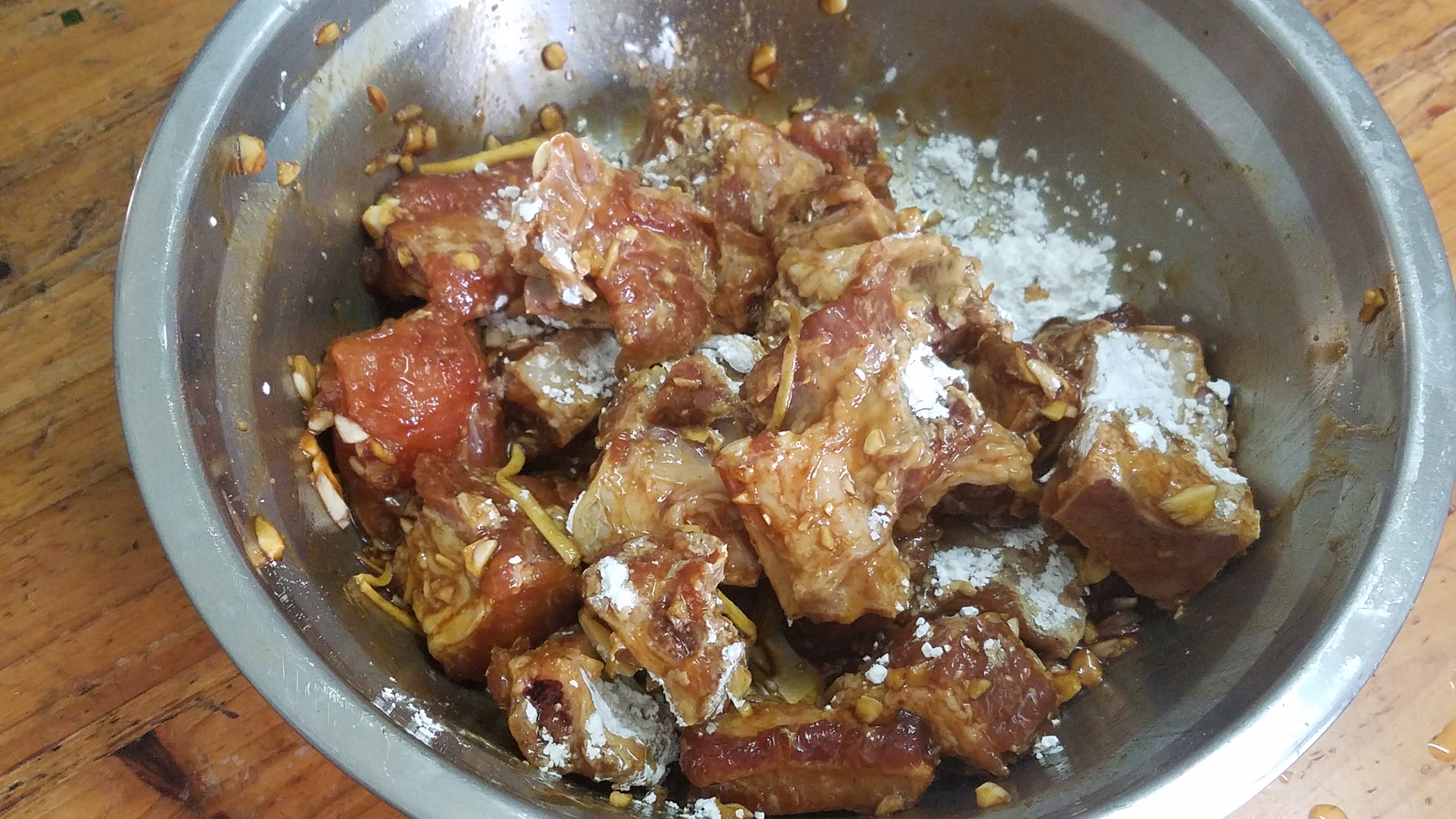 大锅菜椒盐排骨正宗做法,懒人菜椒盐排骨