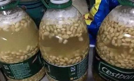 黄豆沤肥怎样才能没有臭味,买的发酵好的黄豆饼肥还有臭味吗