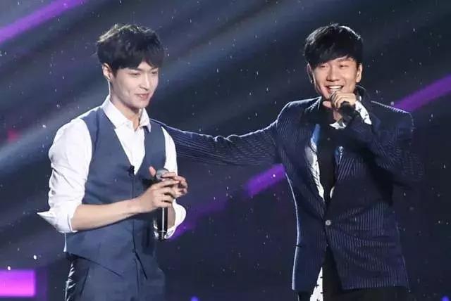 打榜不如王鸥，应援不如王俊凯，你连追星都输给了你的爱豆……