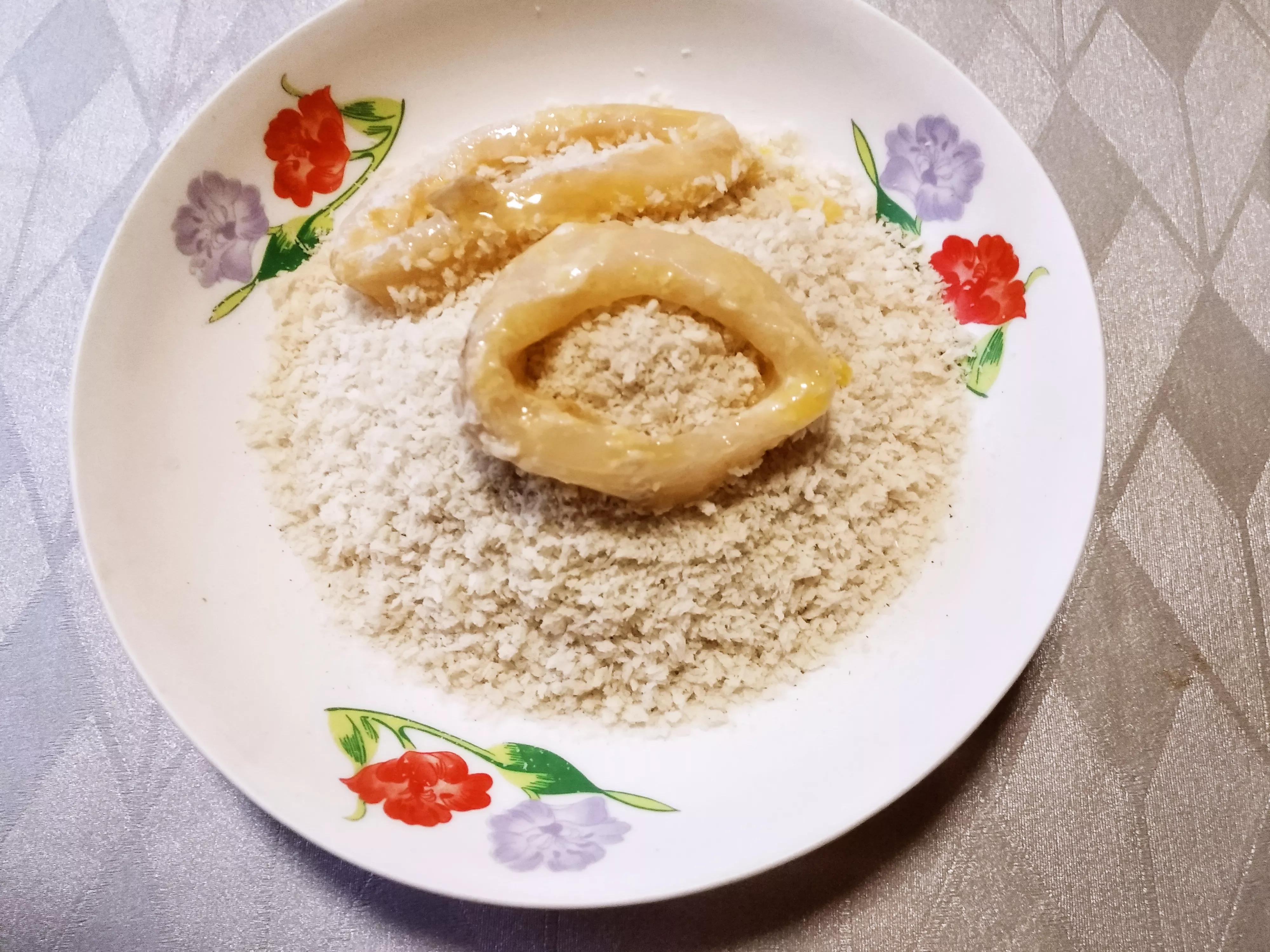 饭店炸鱿鱼圈金黄酥脆,饭店炸鱿鱼的做法