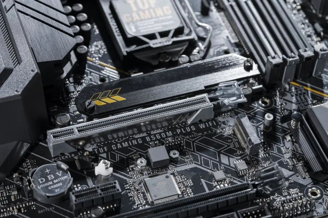 a代颗粒内存超频教程华硕主板,华硕tufb560m-plus重炮手如何超频