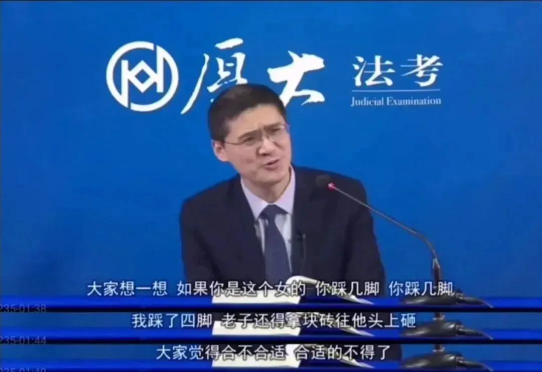 “*奶二**年入2000万，我也想当”，b站法律扛把子是怎样出圈的？