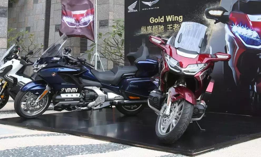 2018本田金翼详解,本田金翼2023款自动挡挡位图介绍