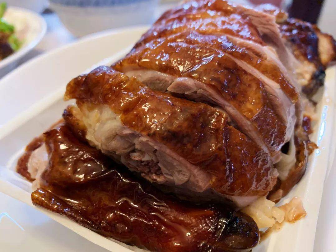 廉价外卖背后肮脏内幕,餐饮价格高得离谱疑不法交易