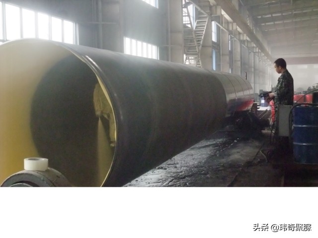 从池州钢管公司聚脲防腐工程来看，聚脲防腐在管道内外的防腐应用