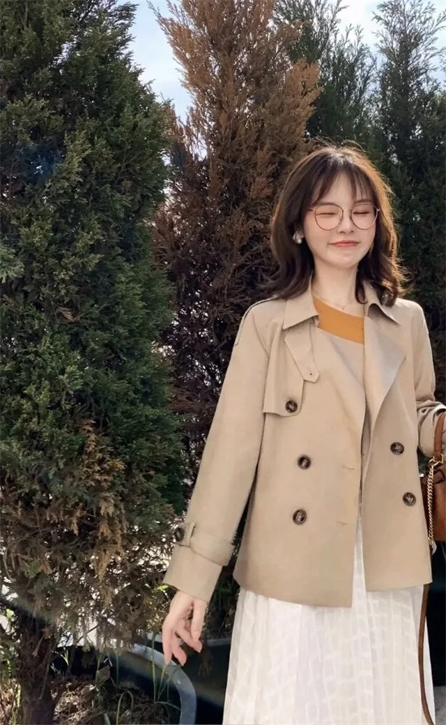 肩膀又窄又塌怎么穿搭,肩膀太宽太长了怎么穿搭