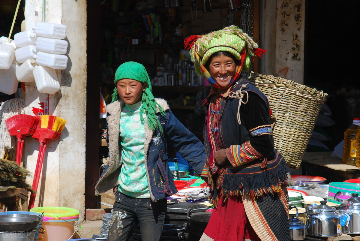 彝族的民俗有什么,彝族民俗文化有哪些特点和风俗