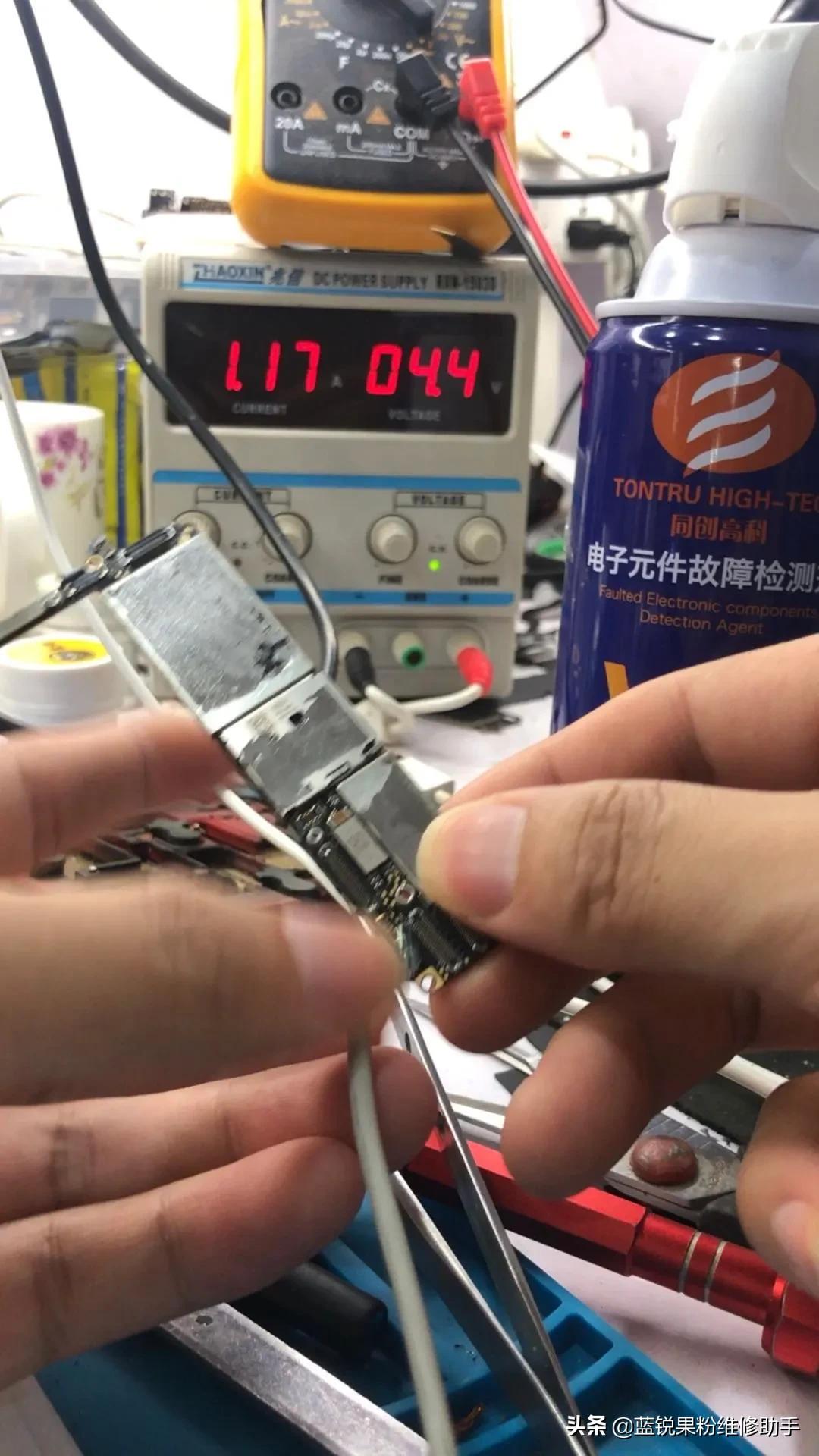 iphone8开机1.8v供电短路,iphone8plus供电接地不开机