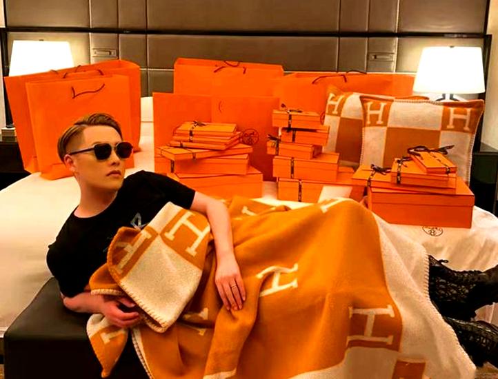 网红炫富珠宝首饰,网红炫富身份曝光