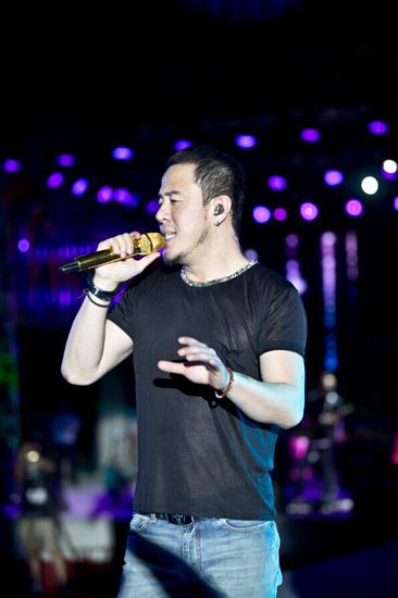 杨坤说刘德华和刀郎不懂唱歌,杨坤刘德华刀郎